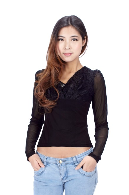 Blusa color negro con mangas largas escote V estilo sexy se vende bien