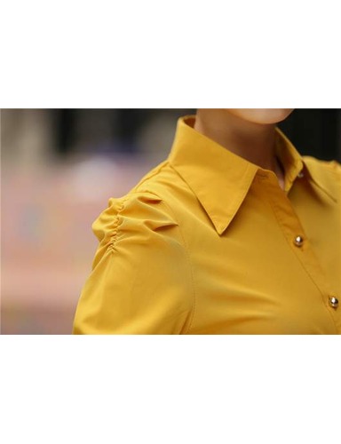 blusa de estilo elegante de color amarillo